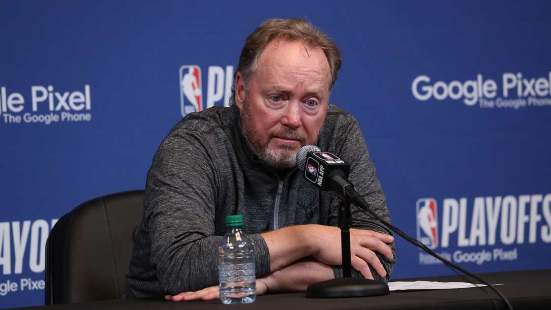 Mike Budenholzer, Milwaukee Bucks, Gregg Popovich, Becky Hammon, Giannis Antetokounmpo, Miami Heat, Khris Middleton, Jimmy Butler, Jrue Holiday, NBA, NBA Playoffs