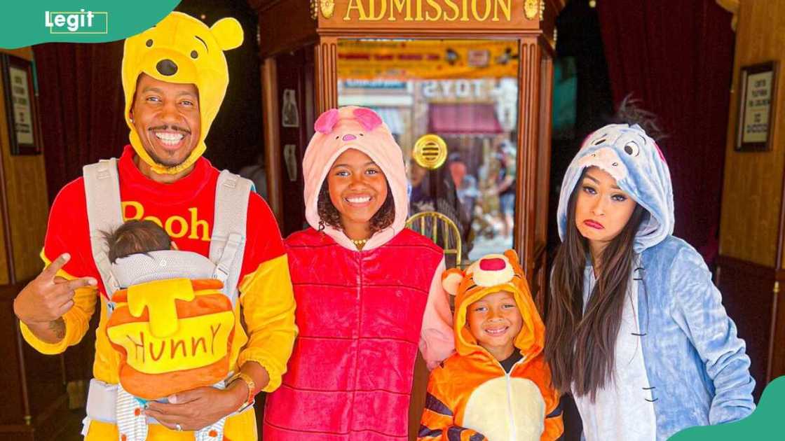 Winnie the Pooh family costume Winnie the Pooh family costume
