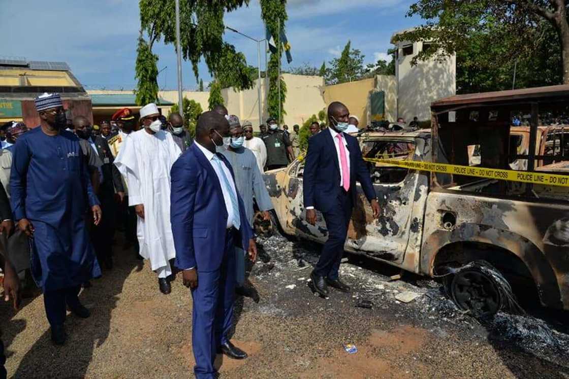 Buhari asked to sack minister of defense, othesr Buhari asked to sack minister of defense, othesr