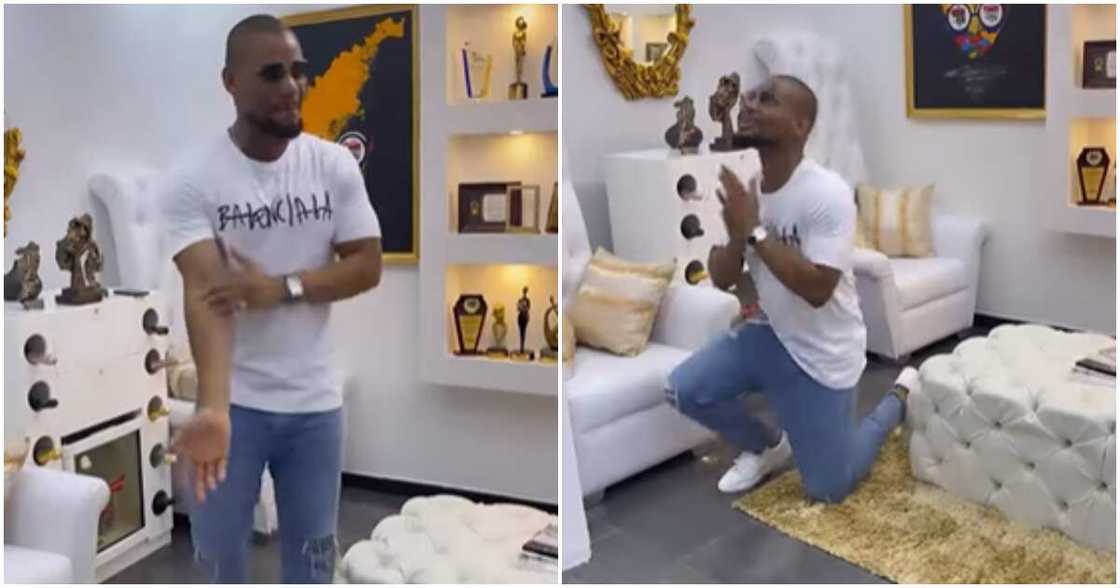 Alexx Ekubo hypes himself up Alexx Ekubo hypes himself up