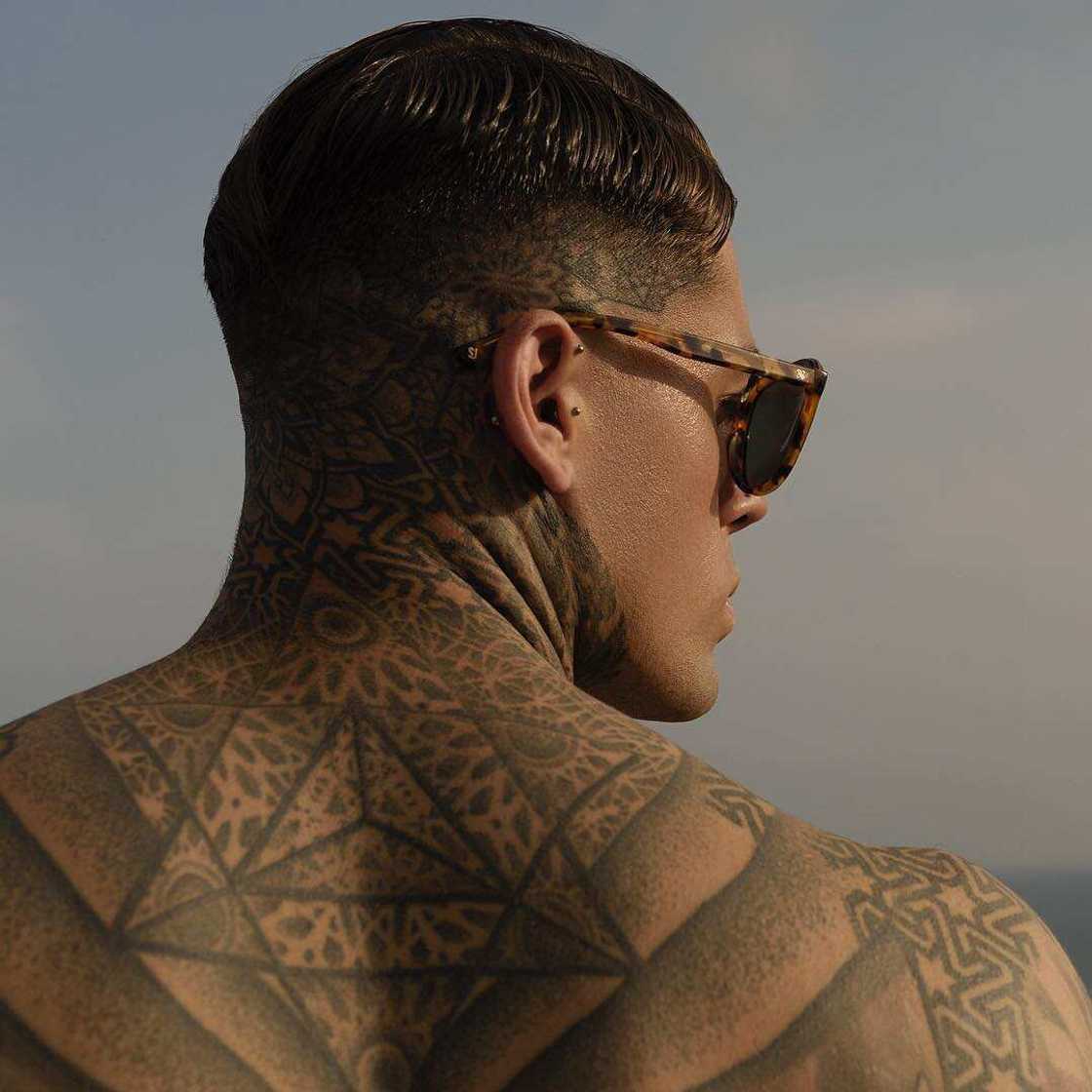 Stephen James back tattoo Stephen James back tattoo
