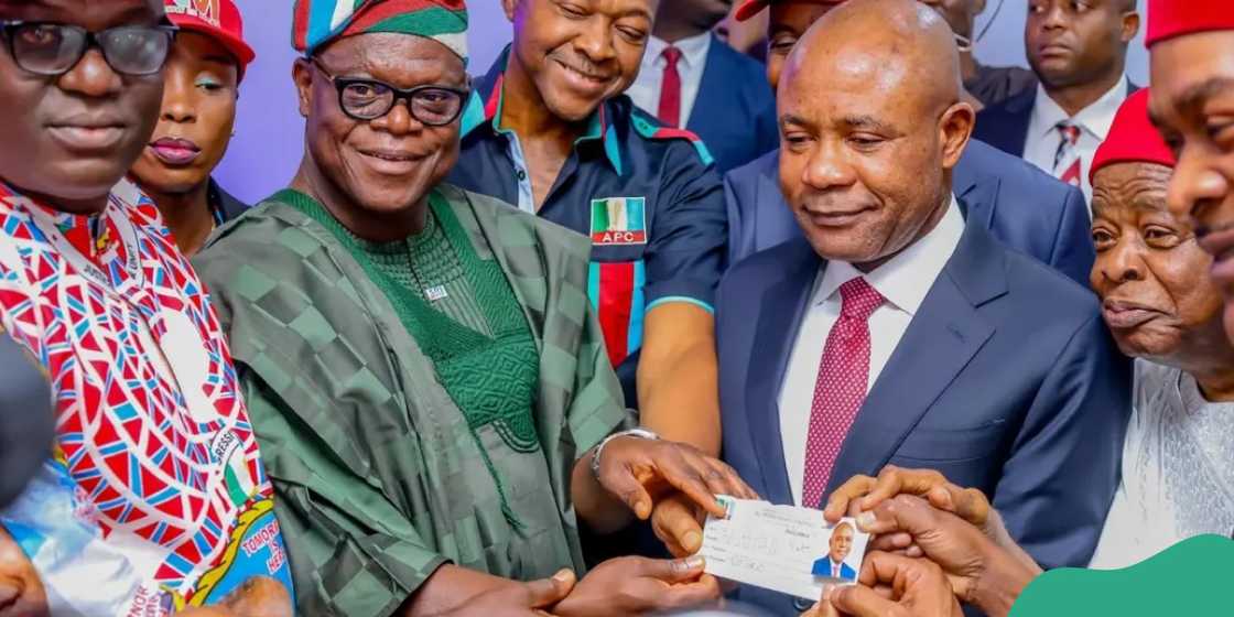 Governor Mbah explains why he dumped the PDP for the APC Governor Mbah explains why he dumped the PDP for the APC