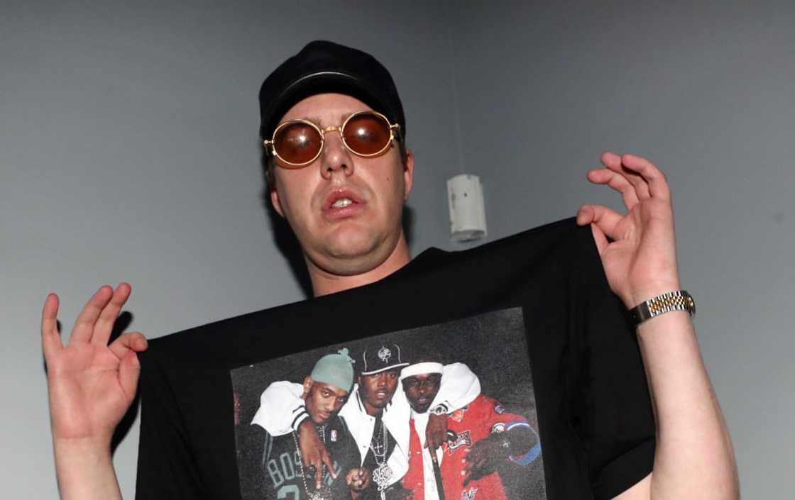 Harry Fraud poses at Schimanski