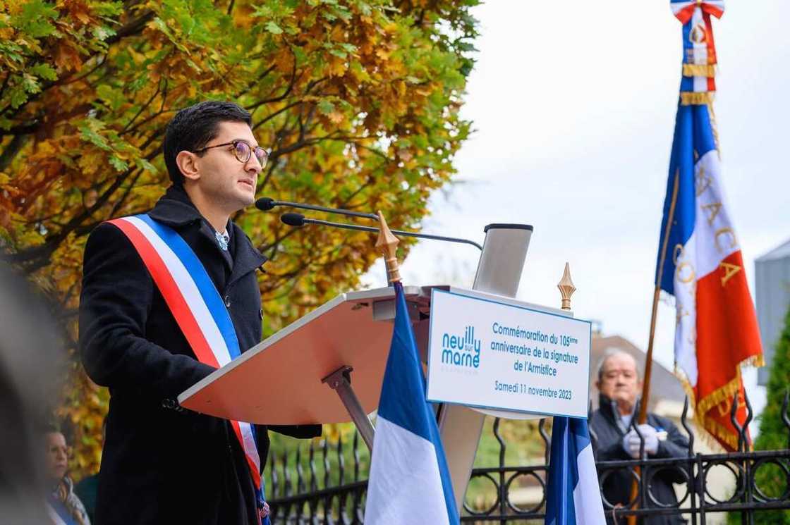 Qui est Zartoshte Bakhtiari ? Origines, carrière, études du maire de Neuilly-sur-Marne Qui est Zartoshte Bakhtiari ? Origines, carrière, études du maire de Neuilly-sur-Marne