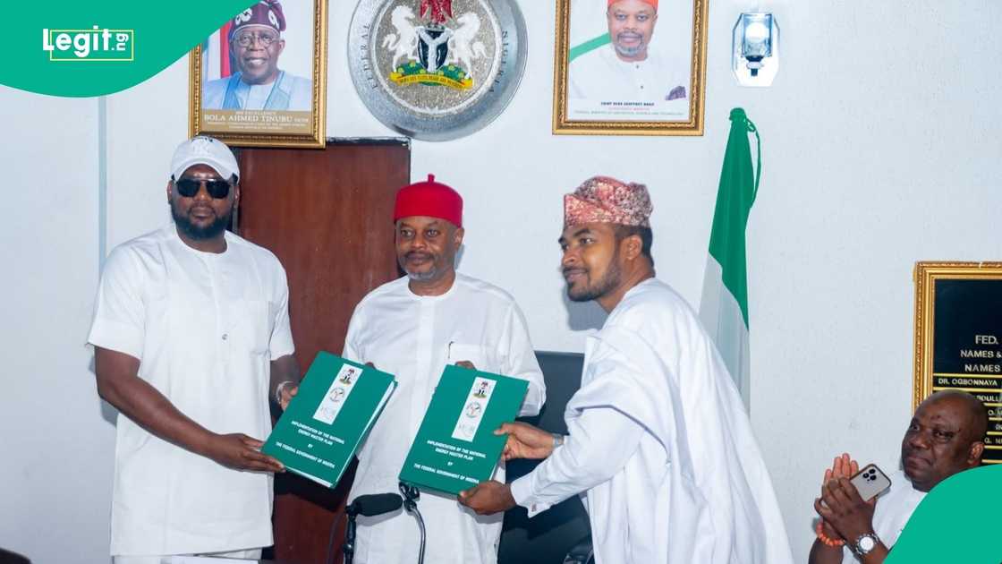 Hoto: Chief Uche Geoffrey Nnaji