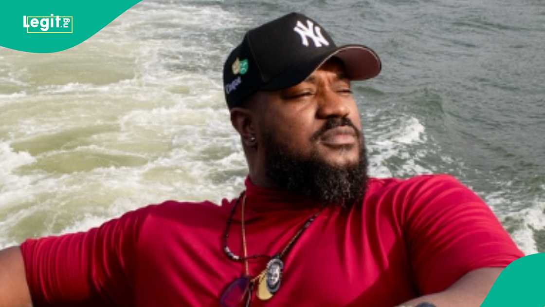 Actor Mofe Duncan exposes online troll. Actor Mofe Duncan exposes online troll.