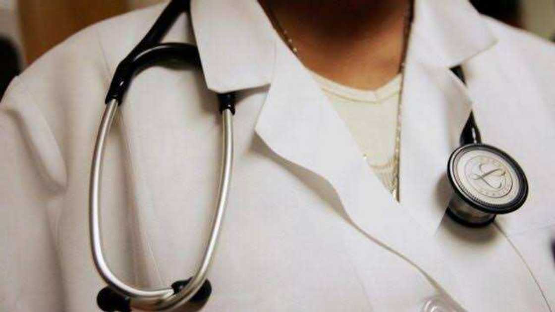 Lokita sanye da kayan aiki Lokita sanye da kayan aiki