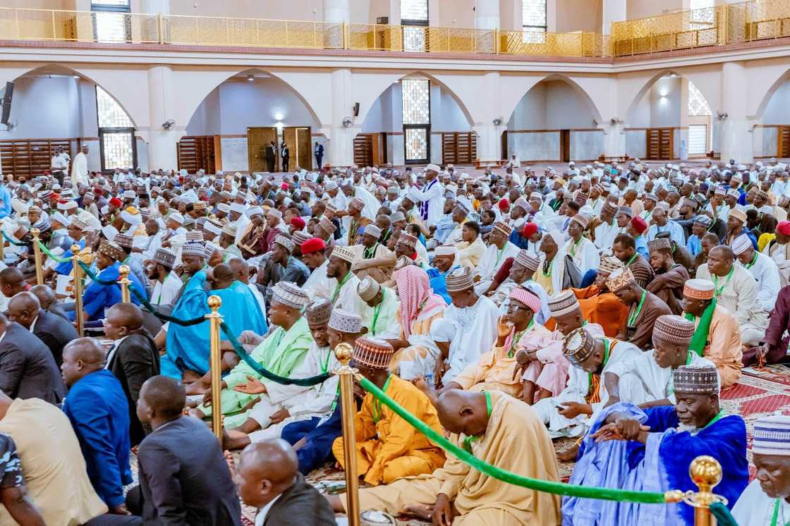 Taron tunawa da mamar Tinubu a Abuja