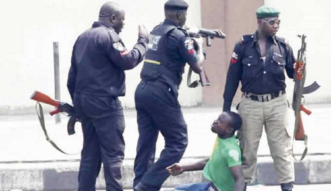 PSC za ta kori tsaffin jami'an SARS 37 daga aiki PSC za ta kori tsaffin jami'an SARS 37 daga aiki