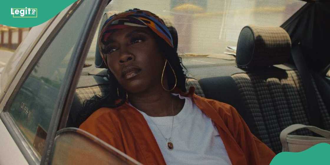 Tiwa Savage gets robbed in London Tiwa Savage gets robbed in London