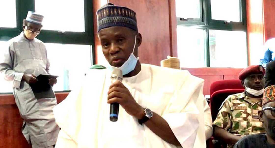 Ministan tsaro ya bayyana lokacin da za a dawo da yaran makaranta da aka sace Ministan tsaro ya bayyana lokacin da za a dawo da yaran makaranta da aka sace