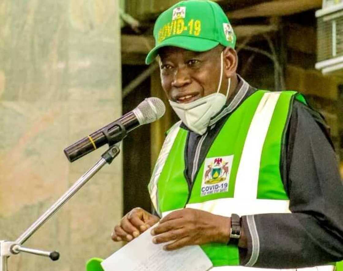 Gwamnatin jihar Kano za ta kirkiri jami'an kula da dokar Korona Gwamnatin jihar Kano za ta kirkiri jami'an kula da dokar Korona