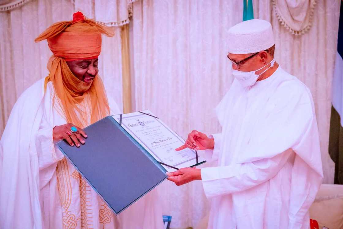 Hotuna: Buhari ya Karba Bakuncin Sarkin Kano a Fadarsa Dake Abuja