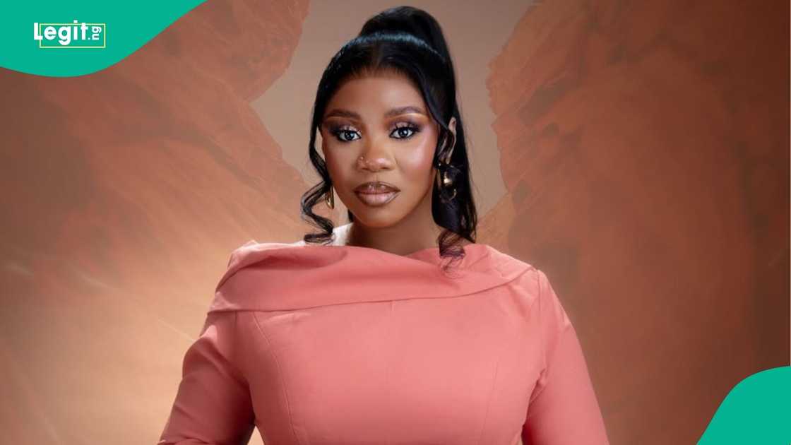 wumi toriola and her son christmas gift wumi toriola and her son christmas gift