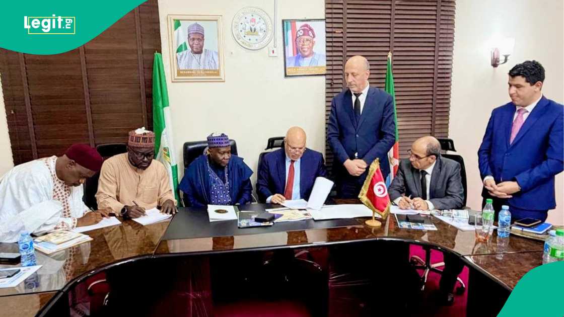 Gwamantin Gombe ta kulla yarjejeniya da kamfanonin Tunisia Gwamantin Gombe ta kulla yarjejeniya da kamfanonin Tunisia