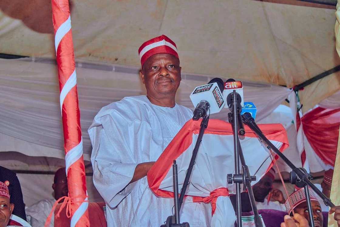 Kwankwaso zai tallafawa almajirai a Kano Kwankwaso zai tallafawa almajirai a Kano