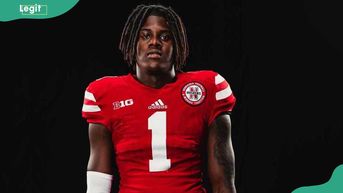 Decoldest Crawford posing for a photo Decoldest Crawford posing for a photo