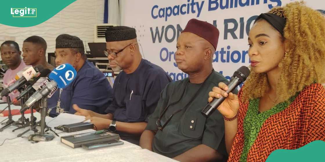 Men take a stand for gender equality by training others Men take a stand for gender equality by training others