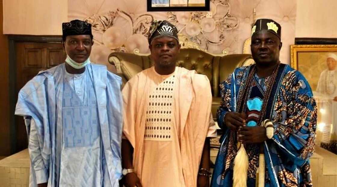 FG agency provides transformer to border community without electricity for 11 years FG agency provides transformer to border community without electricity for 11 years