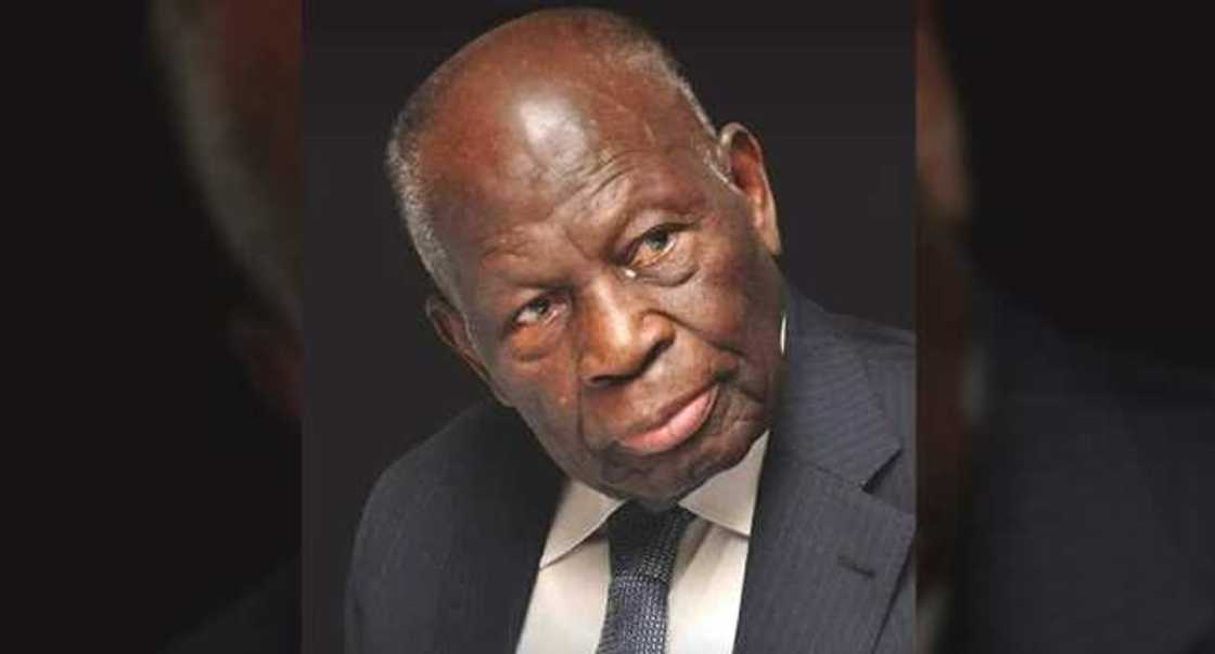 Marigayi Pa Akintola Williams. Marigayi Pa Akintola Williams.