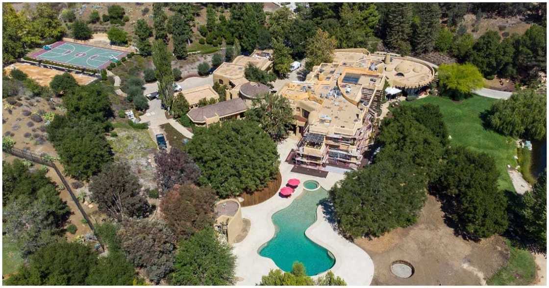 Will and Jaden Smith Mansion Will and Jaden Smith Mansion