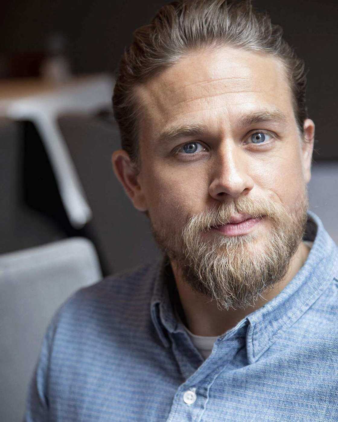 Charlie Hunnam net worth Charlie Hunnam net worth