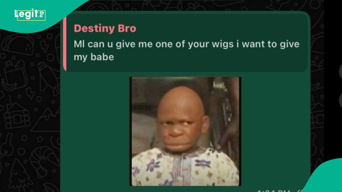 Nigerian lady shows message her brother sent to her. Nigerian lady shows message her brother sent to her.