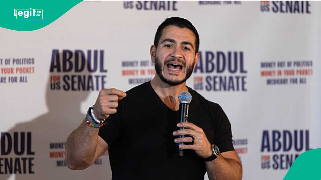 Abdul El-Sayed a wajen taro Abdul El-Sayed a wajen taro