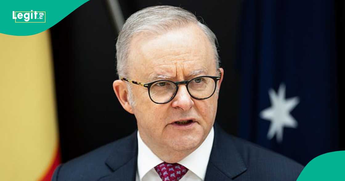 Australia bars only 1 category of foreigners from joining military in new recruitment. Australia bars only 1 category of foreigners from joining military in new recruitment.