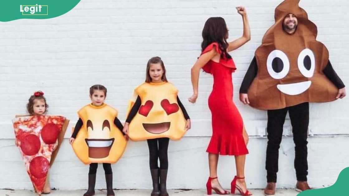 Emoji costume Emoji costume