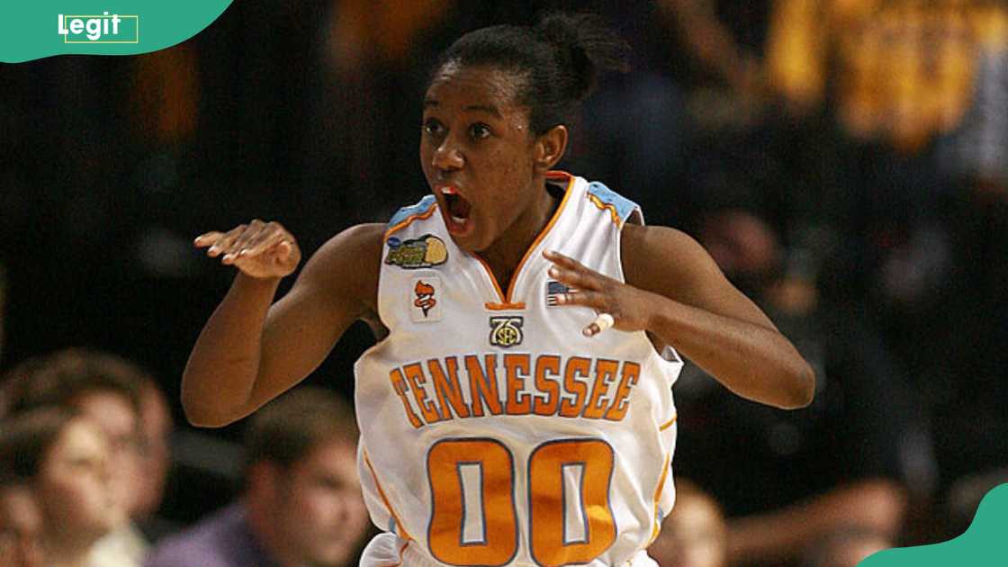 Shannon Bobbitt reacts against the LSU Lady Tigers during their National Semifinal Game