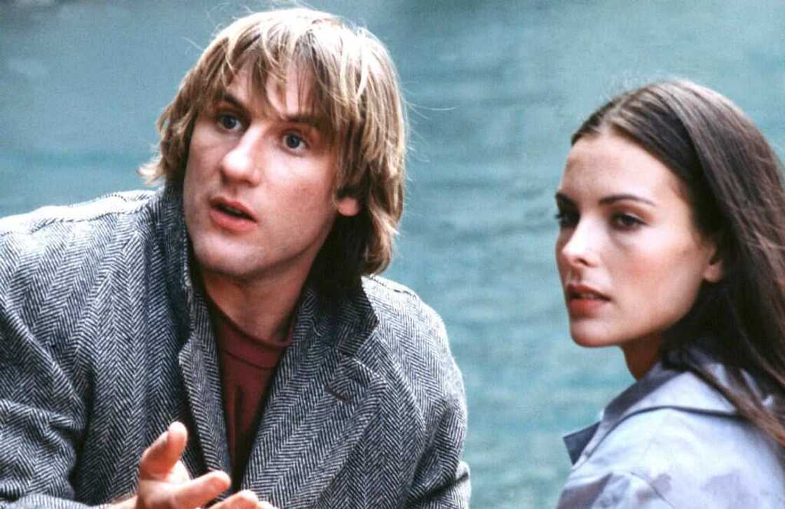 Carole Bouquet côté vie privée : qui ont été ses compagnons ? Carole Bouquet côté vie privée : qui ont été ses compagnons ?