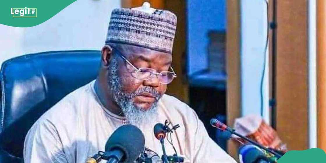 Sheikh Haifan ya rasa mahaifiyarsa da yammacin jiya Juma'a Sheikh Haifan ya rasa mahaifiyarsa da yammacin jiya Juma'a