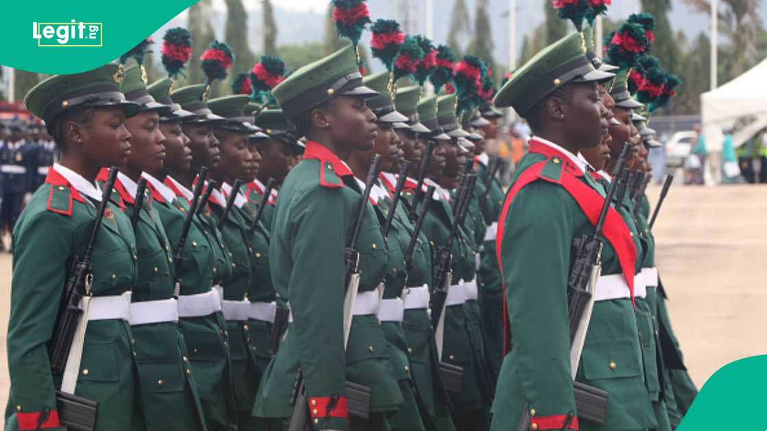 Nigerian Army/Generals Retire