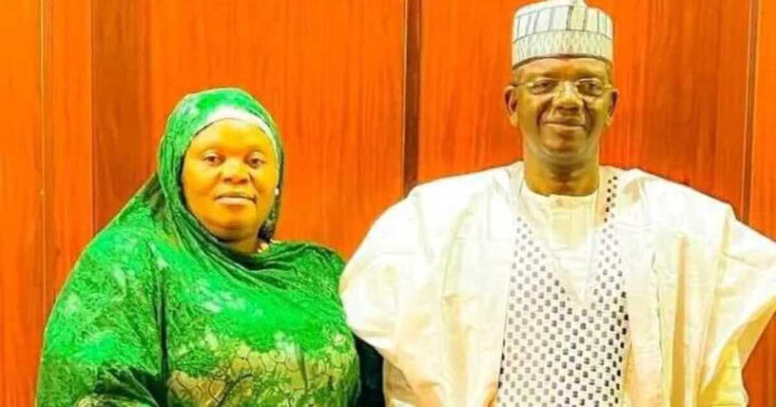 Shugabar mata a PDP ta sauya sheka zuwa APC Shugabar mata a PDP ta sauya sheka zuwa APC