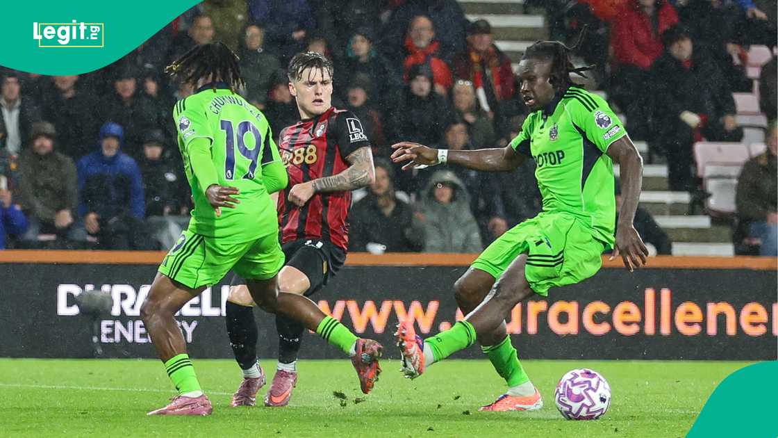 Samuel Chukwueze, Calvin Bassey, Fulham, Bournemouth, Vitality Stadium, England, Premier League. Samuel Chukwueze, Calvin Bassey, Fulham, Bournemouth, Vitality Stadium, England, Premier League.