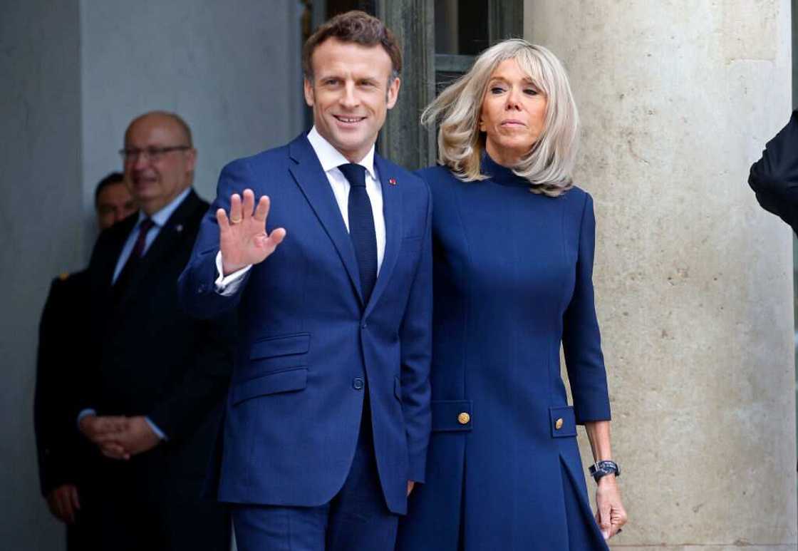 emmanuel et brigitte macron