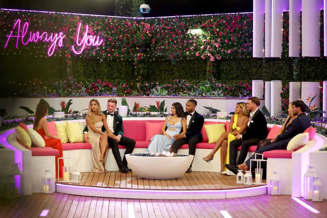 Love Island Season 5 contestants. Love Island Season 5 contestants.