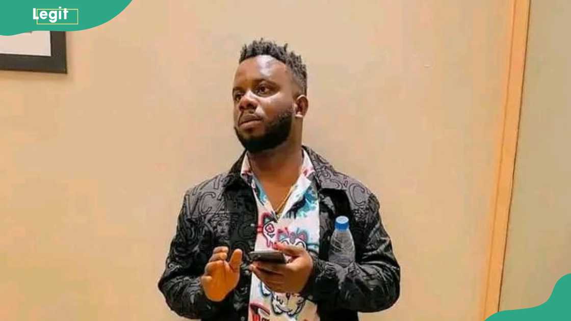 Sabinus during set Sabinus during set