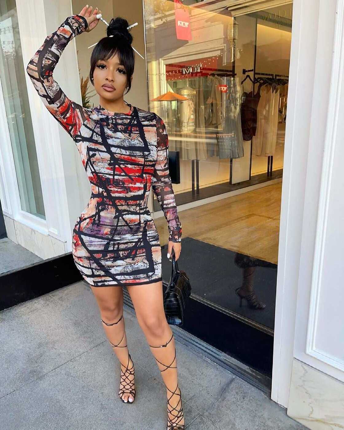 How tall is Kennedy Cymone? How tall is Kennedy Cymone?