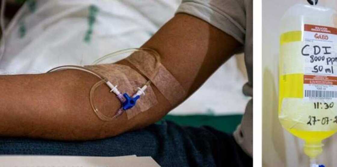 Yadda wani ya zuba omo a ledar ruwan maganin majinyaci Yadda wani ya zuba omo a ledar ruwan maganin majinyaci