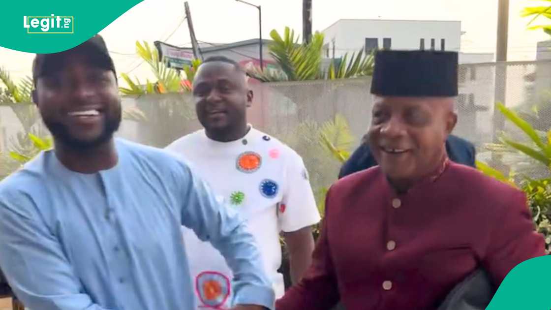 Bright Chimezie’s 1984 song Because of English makes debut on Spotify Nigeria Bright Chimezie’s 1984 song Because of English makes debut on Spotify Nigeria