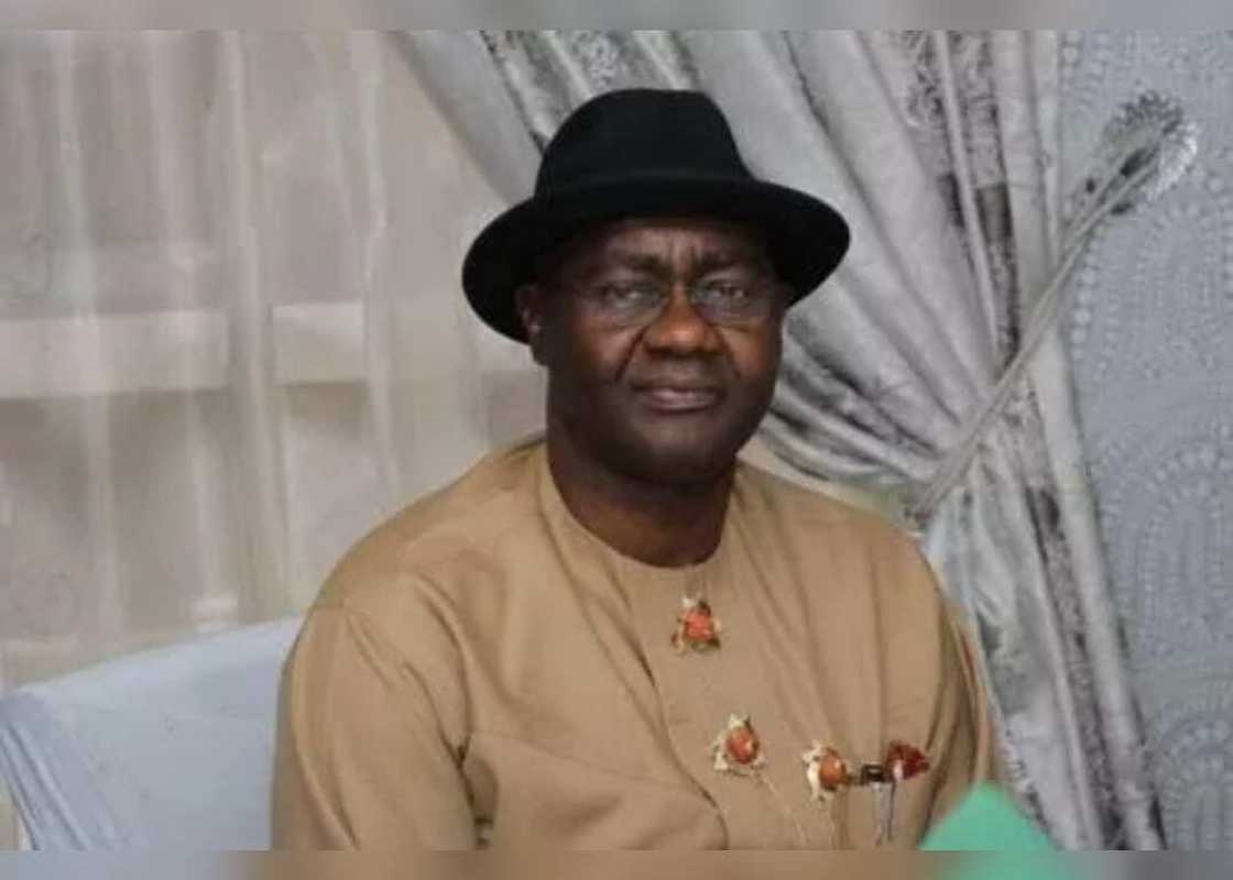 Sanata Magnus Abe. Sanata Magnus Abe.