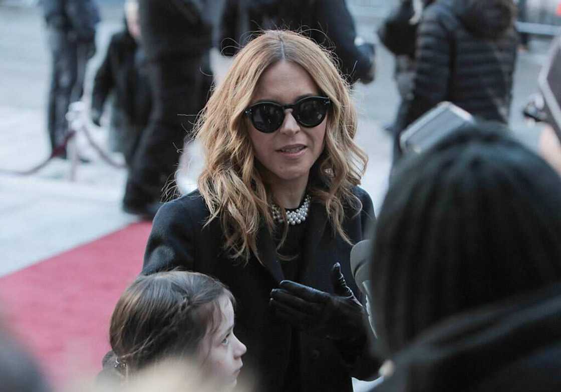 Julie Snyder Julie Snyder