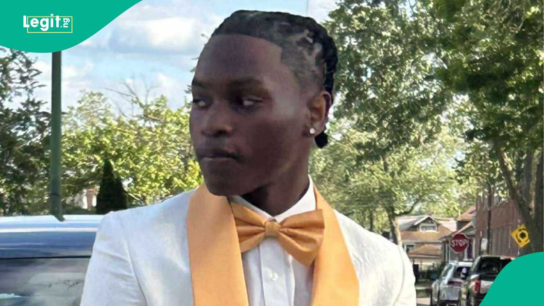 DeAngelo Miles, Hansberry College Prep High School, Chicago, Illinois, USA. DeAngelo Miles, Hansberry College Prep High School, Chicago, Illinois, USA.