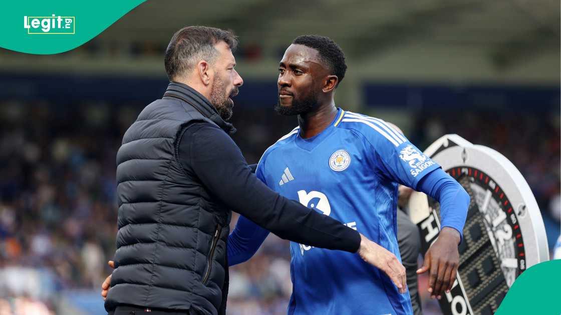 Ruud van Nistelrooy, Wilfred Ndidi, Leicester City, Ipswich Town, King Power Stadium, Leicester, England, Premier League. Ruud van Nistelrooy, Wilfred Ndidi, Leicester City, Ipswich Town, King Power Stadium, Leicester, England, Premier League.