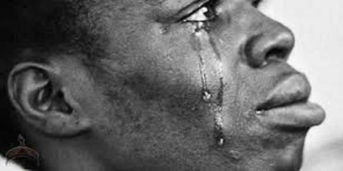 Saurayina ya biya N580,000 sadakina, ya yi alkawarin ba zai tallafi dangina ba - Budurwa ta koka Saurayina ya biya N580,000 sadakina, ya yi alkawarin ba zai tallafi dangina ba - Budurwa ta koka