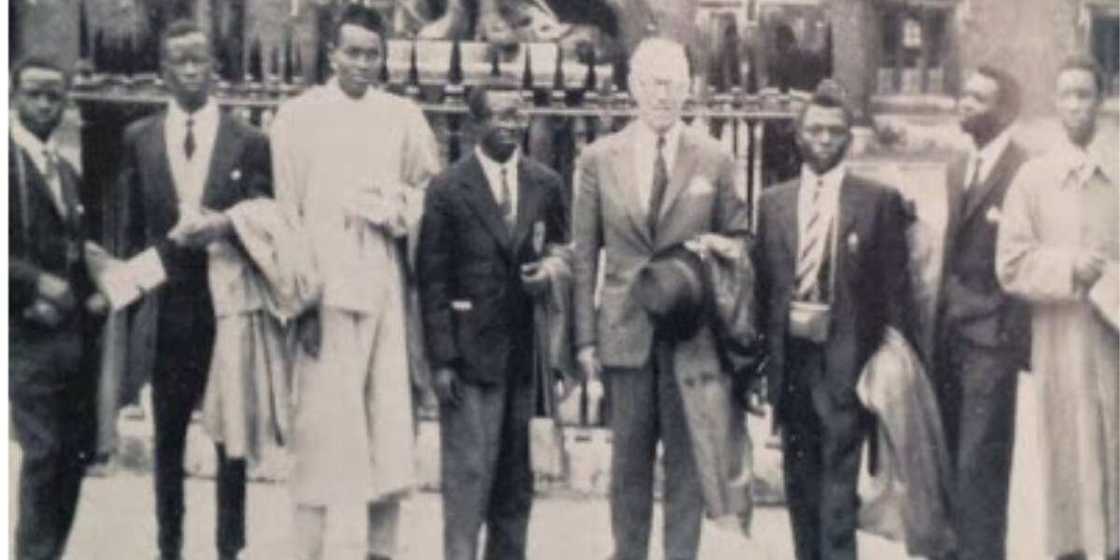 7 Adorable Throwback Photos of President Muhammadu Buhari as Young Man who Loved His Family and Job 7 Adorable Throwback Photos of President Muhammadu Buhari as Young Man who Loved His Family and Job