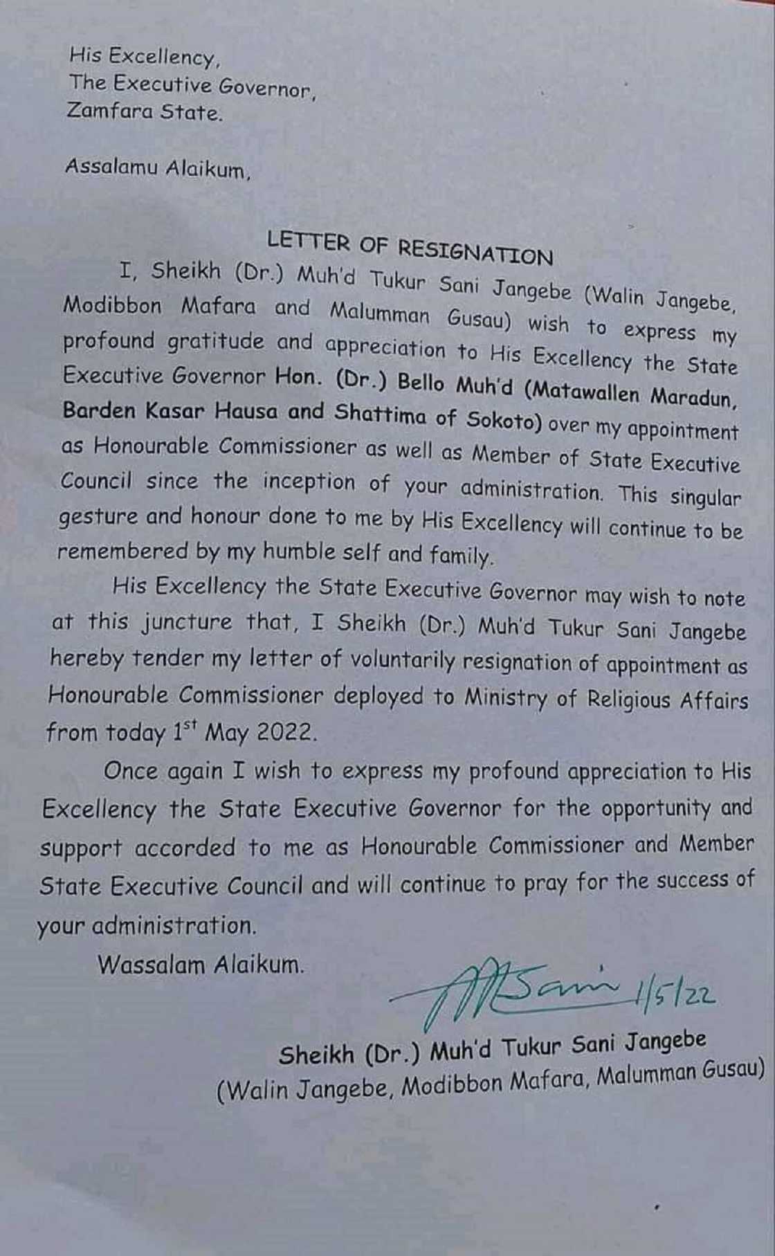 Zamfara: Kwamishina Ya Yi Murabus Don Gudun Kada a Tsige Shi Daga Kujerarsa Kan Wa'azin Da Ya Yi Zamfara: Kwamishina Ya Yi Murabus Don Gudun Kada a Tsige Shi Daga Kujerarsa Kan Wa'azin Da Ya Yi