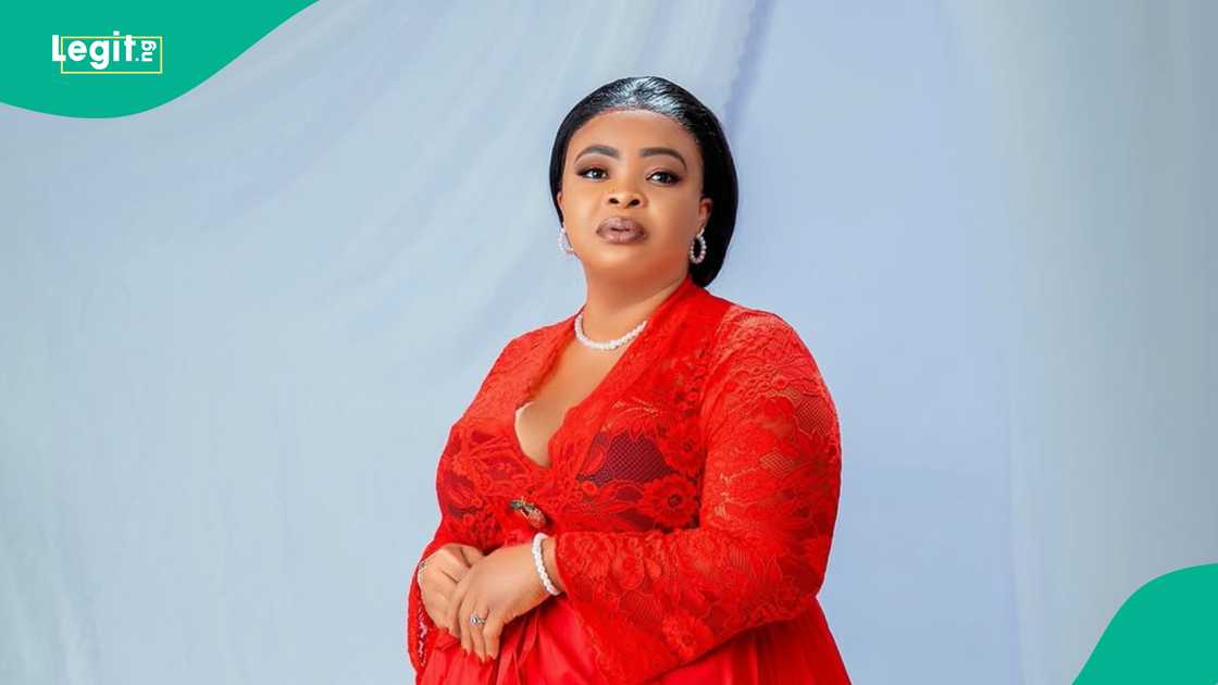 Dayo Amusa sends warning to Lizzy Anjorin about her son Dayo Amusa sends warning to Lizzy Anjorin about her son